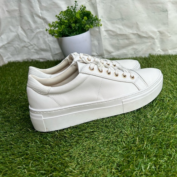 VAGABOND
ZOE PLATFORM SNEAKERS size 40 US 10 NEW
$140
White leather - Picture 10 of 17